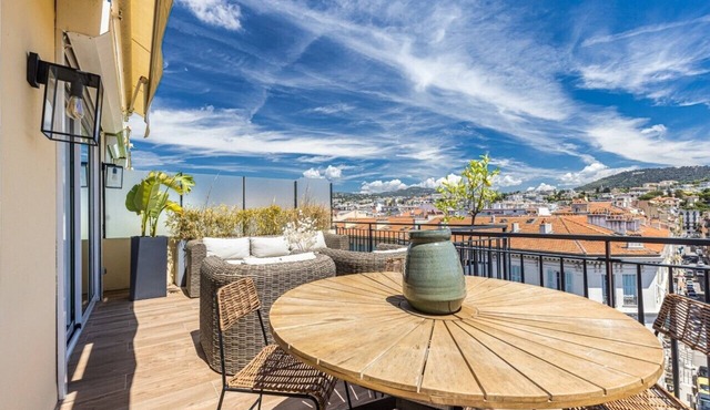 Elegant apartment liberation