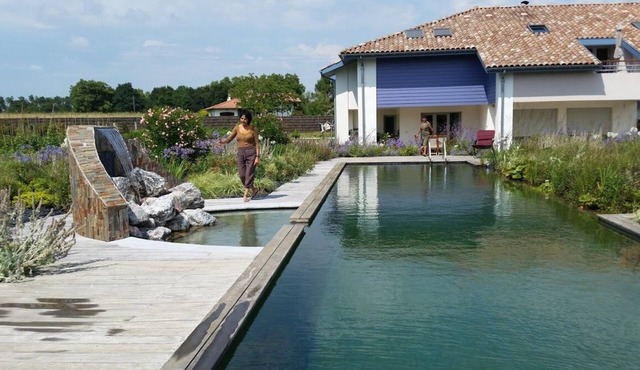 Entre Plages & Espagne : Ferme de Charme, Pistes cyclables & Baignade Bio
