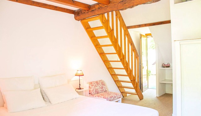 Family Room with Mezzanine (sleeps 4) with breakfast for 2 adults
