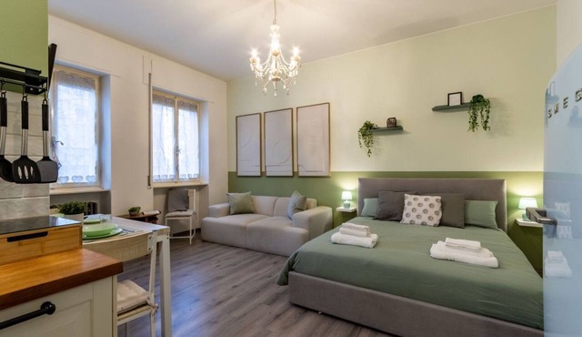 Feel Good - Varese Center - Apartment for 2 People - Free Wi-fi
