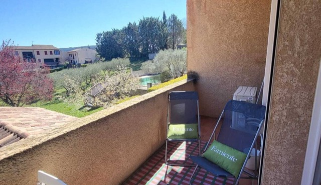 Furnished duplex in a small condominium for curists or families