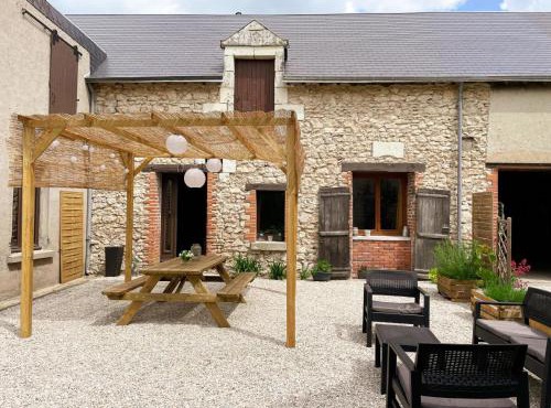 Gîte à Oisly près des Châteaux de la Loire avec Parking et Animaux Bienvenus - FR-1-491-469