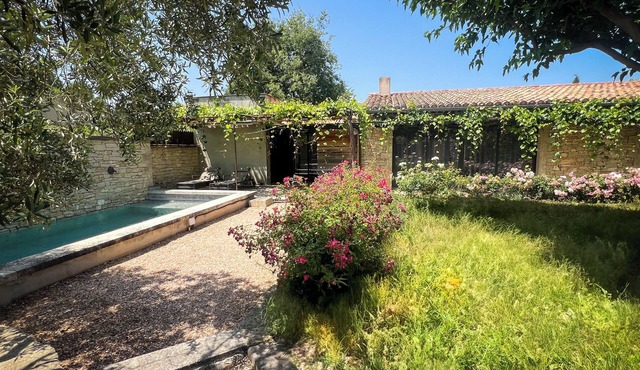 Gîte tout confort - jardin et piscine
