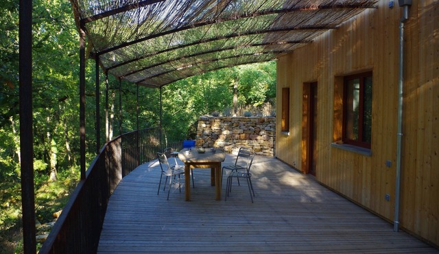 Gite écoconstruction, natural pool