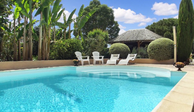 Gite Azur Toulouse Sud – Air-Conditioned Rental with Pool near Toulouse