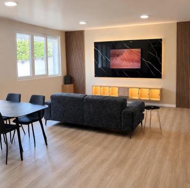 Grand T3 lumineux climatisé 80 m2 à Sedan