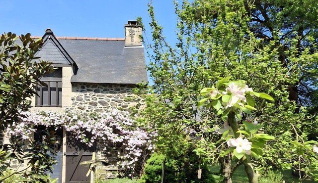 Green Retreat Cottage - Hénanbihen!