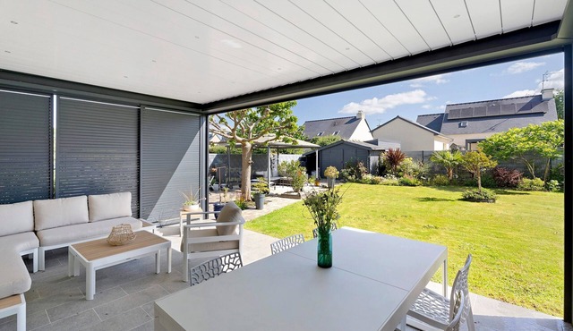 Guest Room “Chambre Saint-Samson-sur-Rance” with Private Terrace, Garden & Wi-Fi