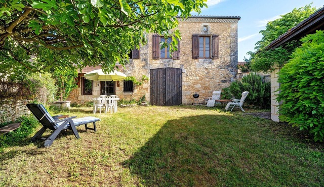 Holiday Home "Chez Roger" – Your Peaceful Retreat