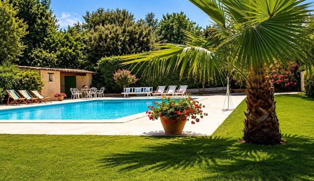 Holiday Home 'La Bergerie' with Shared Pool, Private Terrace and Wi-Fi