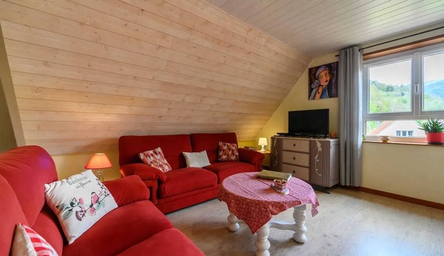 Homerez - Cozy House in Fréland with Garden