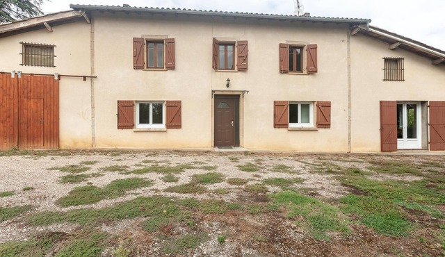 Homerez - Exceptional house in Puycelsi