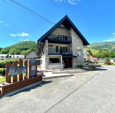 Hotel Le Chalet