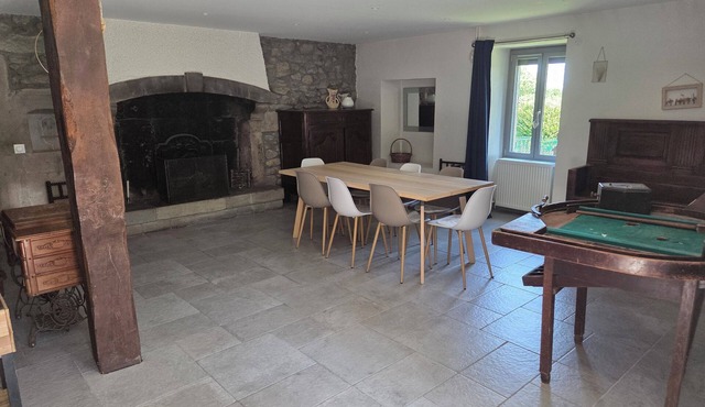House with a garden in a renovated old farmhouse. Pets welcome!