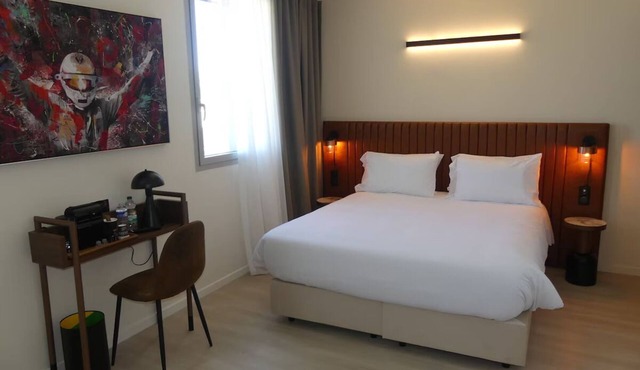 Junior Suite w/Breakfast Access Near OK Corral Adventure Park