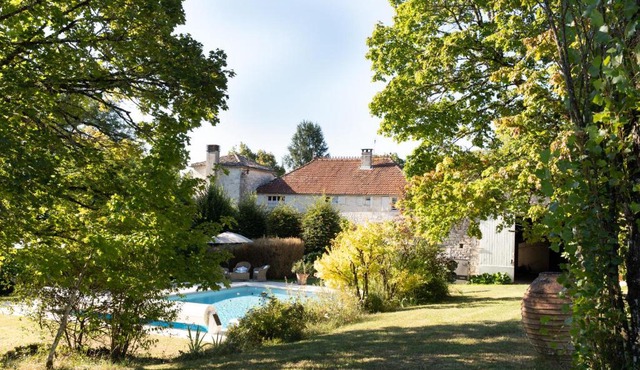 La Grange Du Barry