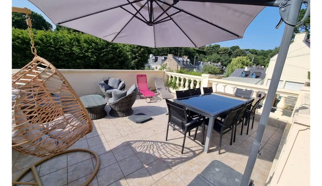 Large house close to the sea and tourist attractions
