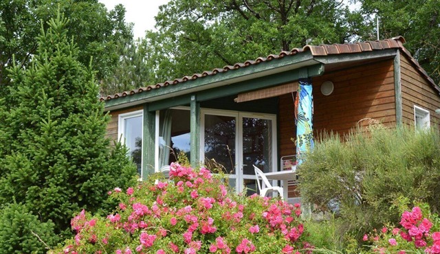 Le Chalet Détente: sleeps 4