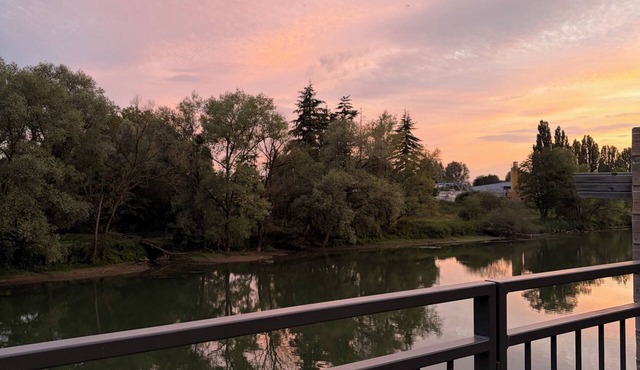 Le Gaulier - Apartment on the banks of the Meuse (Air Conditioning)