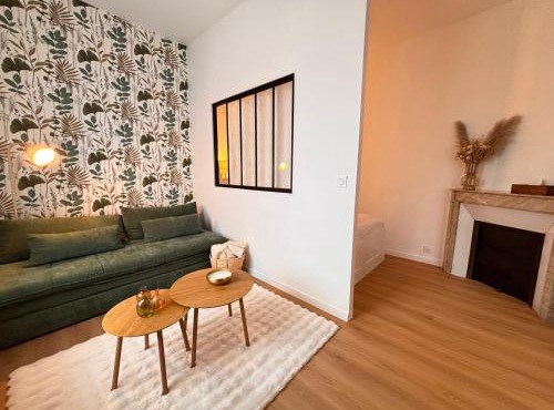 Le Tinqueux Chic-Studio rénové proche centre reims