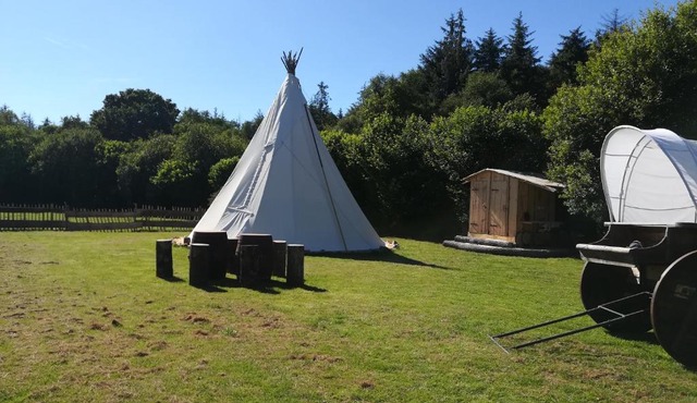 Le Tipi du Phare Ouest