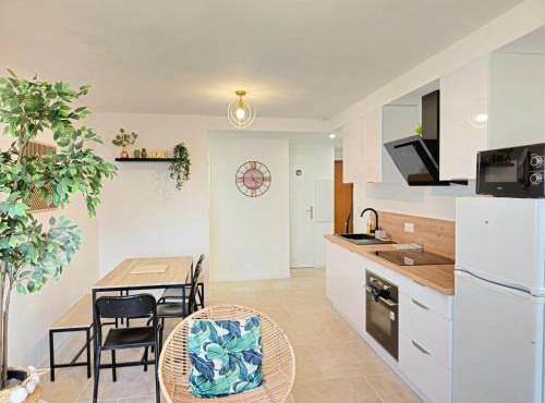 Les chambres de Sandrine avec dans un appartement en collocation