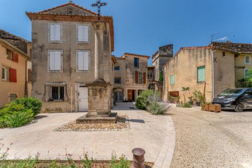 Les Greniers Du Chateau