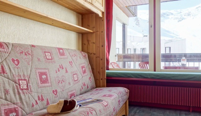 Lovely apartment for 4 guests with WIFI, TV and balcony