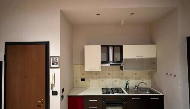 Lovely one-bedroom apartment convenient to services