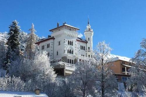 Luxury apartment in the castle in Jausiers