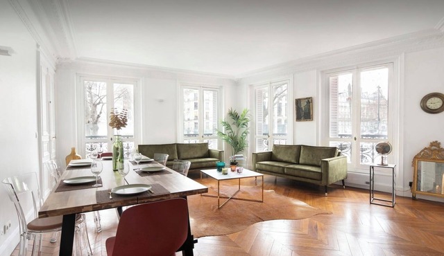 Magnificent apt in the heart of 16th Paris- 8 people.