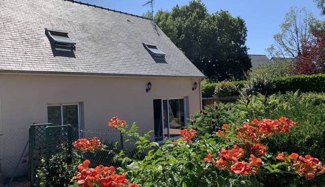 Magnificent low T3 house near beaches and golf course