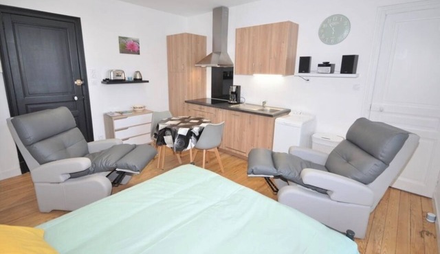 Magnificent three-star Studio