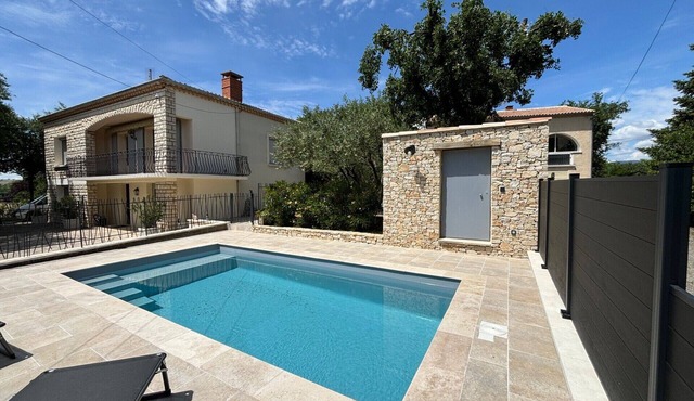 Maison 3 Chambres Avec Piscine Securisee Dans LE Luberon
