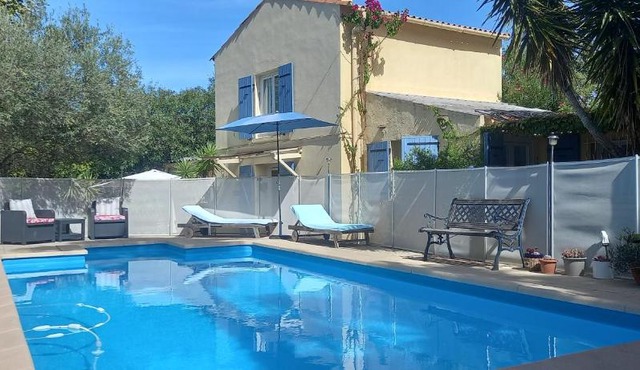Maison 64 m2 jardin grande piscine