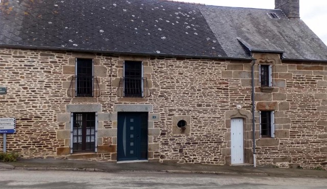 Maison charmante à Sougéal avec superbe jardin
