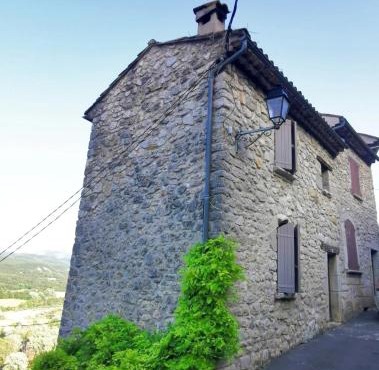 Maison de village, Verdon