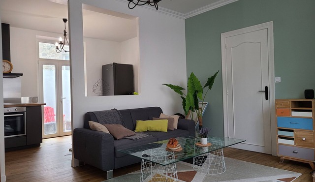 Marceline: Maison de Ville, au Coeur de Lannion, Entièrement Rénovée en 2023