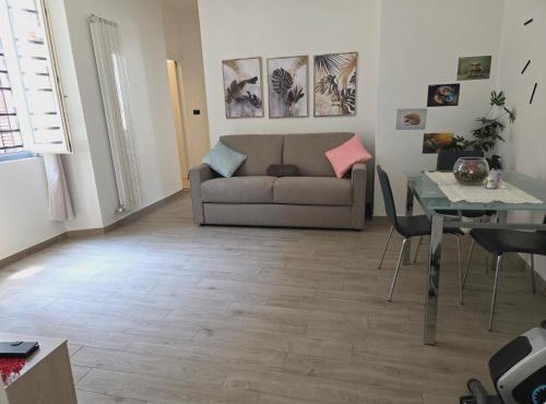 Miriam's House in Como center - 80 m2 - Free parking car