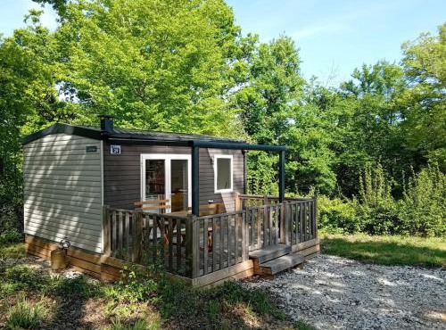 Mobil-home cosy, animaux OK - 2 pers. - API-1-52-2464