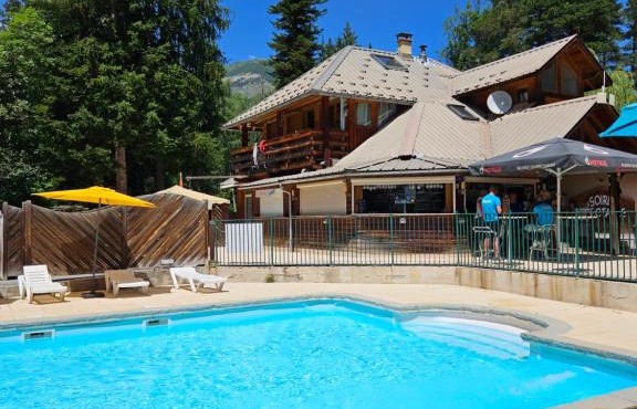 Mobil Home XXL 4 chambres - Camping Les Relarguiers