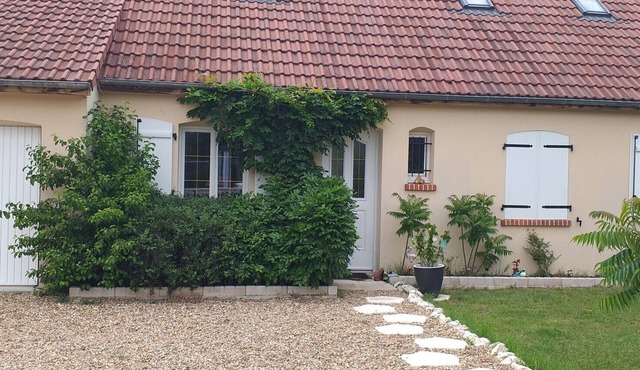 Modern Cottage near Blois Chambord with Private Terrace, Garden, and Wi-Fi