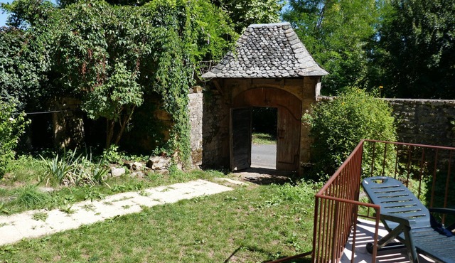 Montrepos - Former 17th century presbytery, sleeps 14