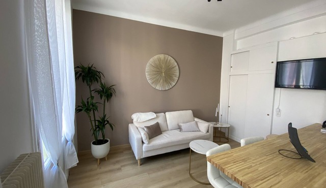 Nice bas Riquier. Appartement T3 Rénové de 50m2