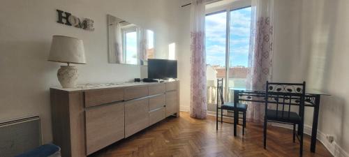 Nice Centre, Charmant Studio