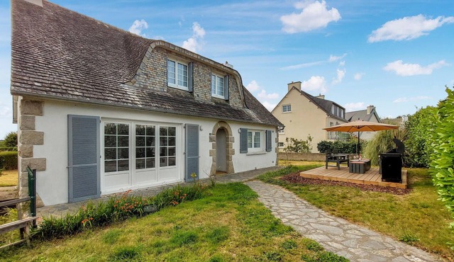 Nice home in Morlaix with WiFi