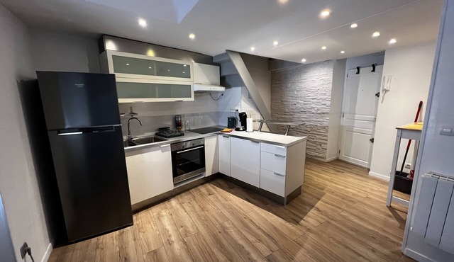 NIMES Superb air-conditioned duplex apartment