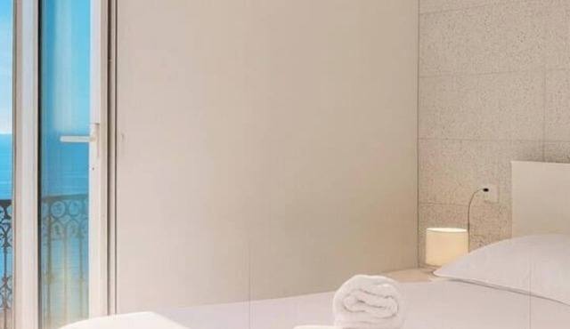 Panoramic Sea & Monaco View – 2-Room