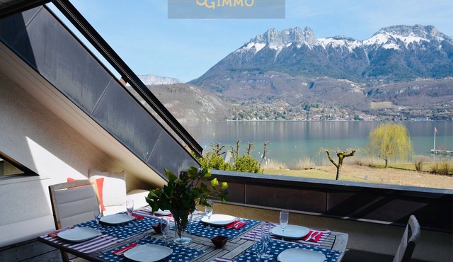 Paradise Lake – Lake View & Private Beach