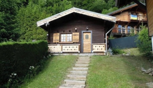 Petit chalet bois esprit montagne 2à 3 personnes